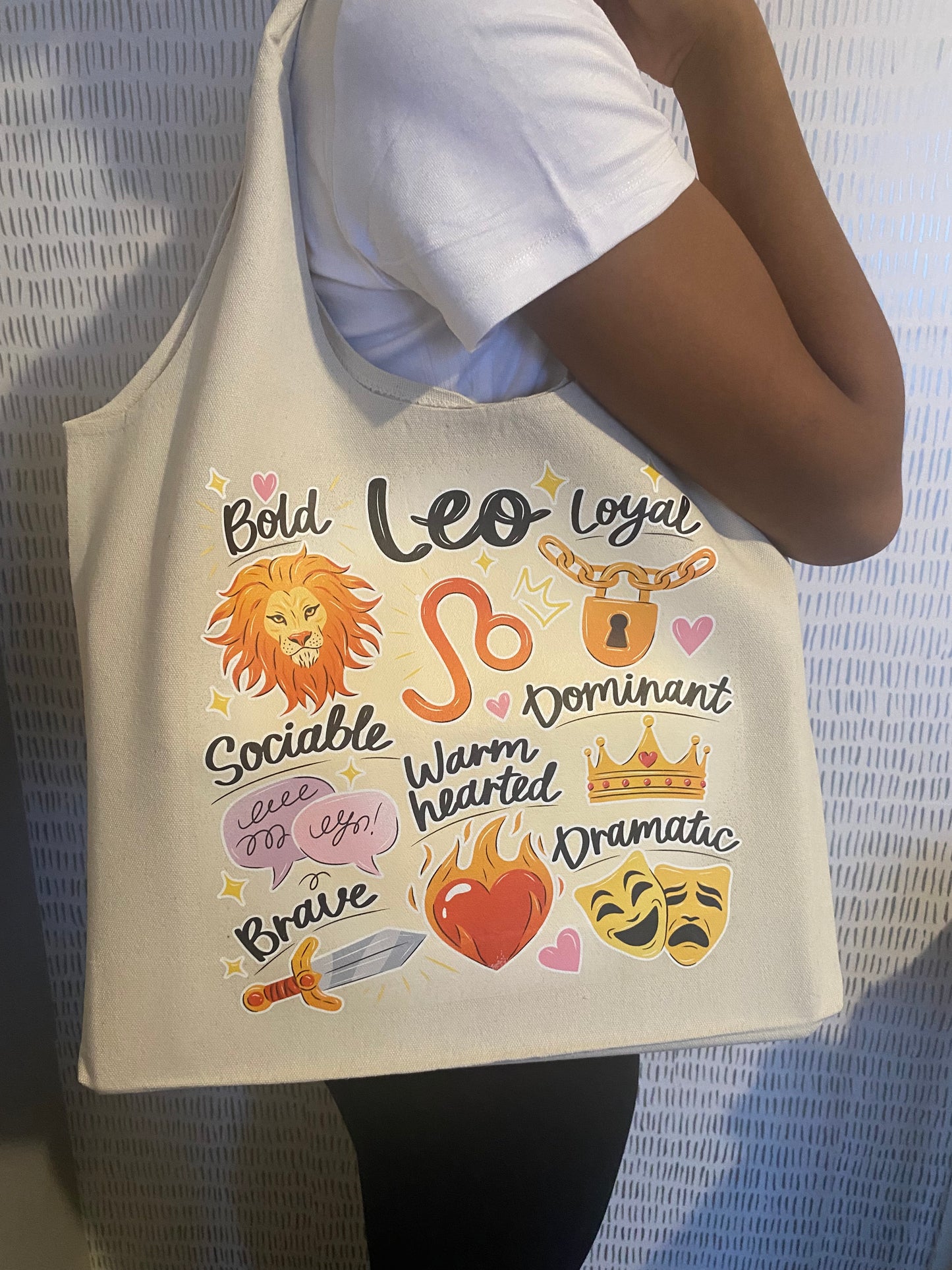 Leo tote bag