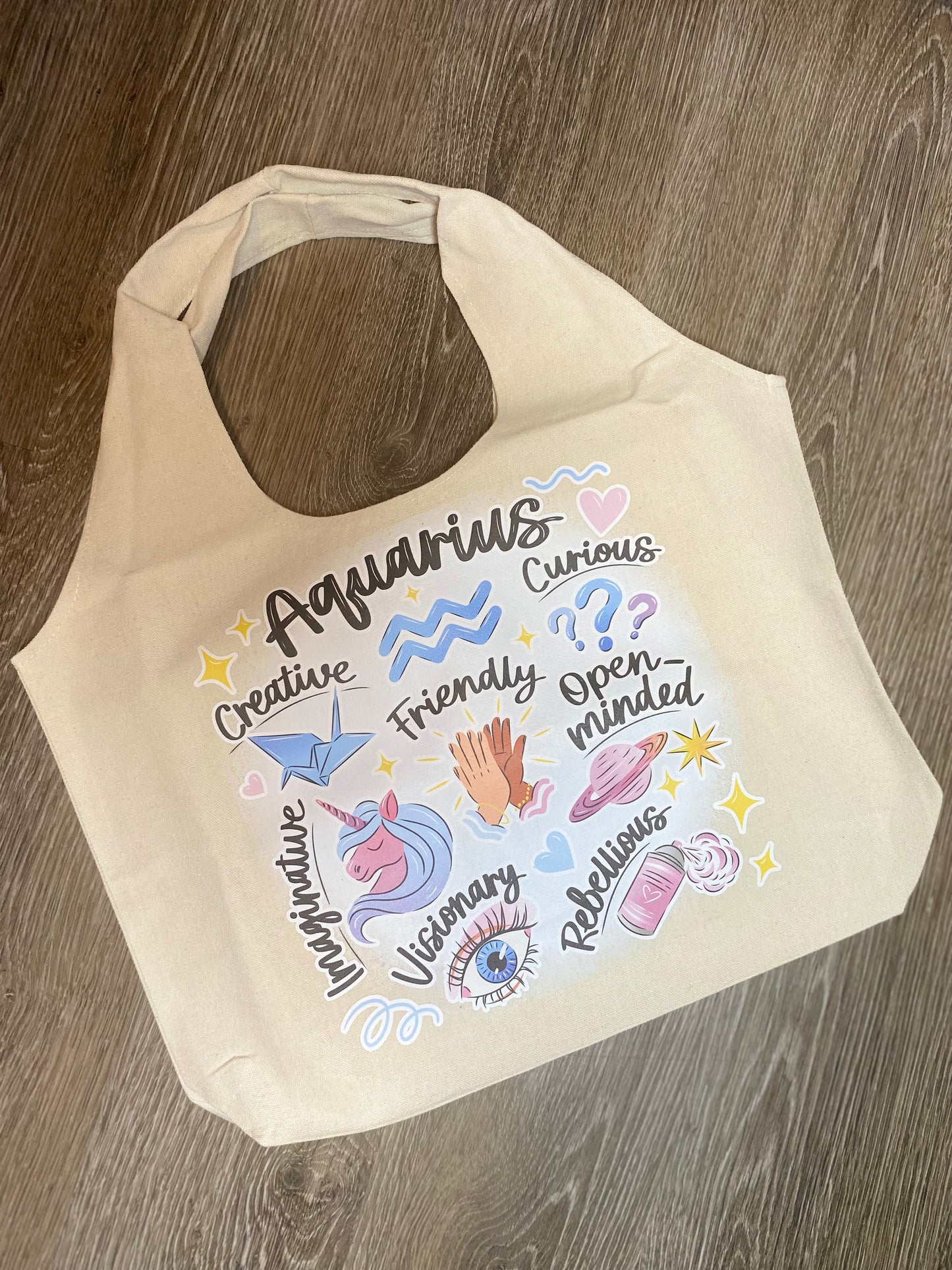 Aquarius tote bags